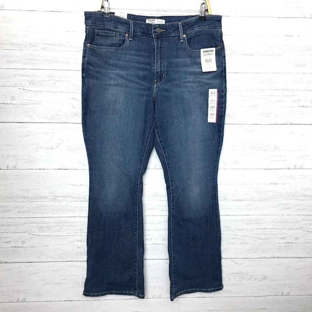 NEW Levi's Signature Jeans Women's Mid Rise Boot Cut Stretch size 12s length 30